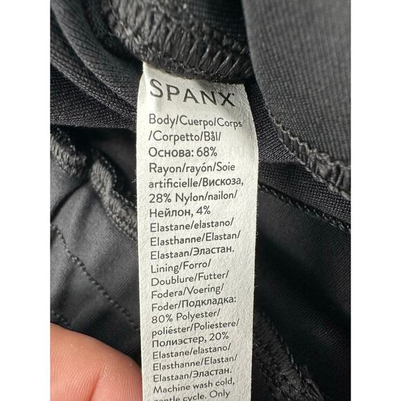 Spanx Classic Black The Perfect Pant Jogger - Picture 12 of 12